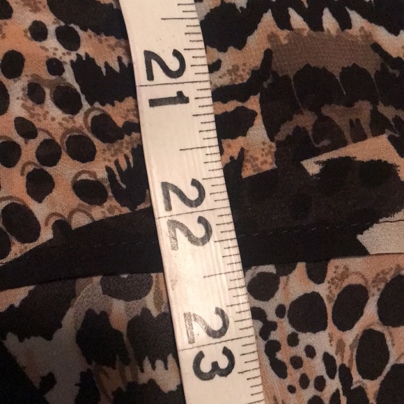 MinkPink Button Down Sleeveless Animal Print Blouse - Picture 5 of 6